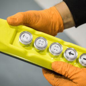 Up To Paint, matériel de levage pour garage & carrosserie | RR Equipements